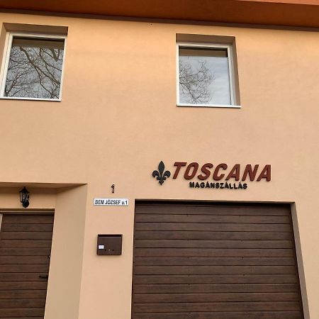 Toscana 4 Дебрецен Екстер'єр фото